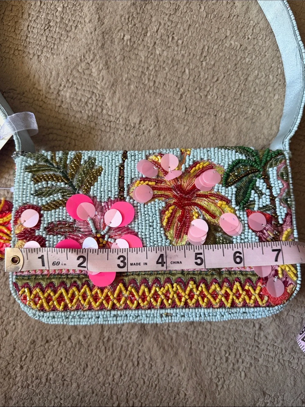 Beaded Floral Shoulder Bag in Light Blue with Pink Accents - Hawaiian style - Picture 3 of 9